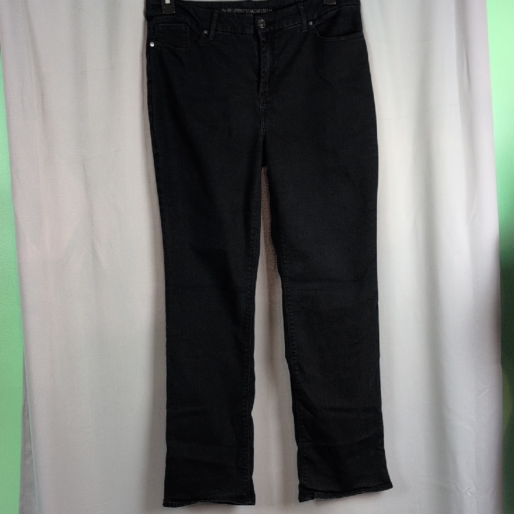 Chico's Black‎ Straight Leg Jeans Size 1.5 (Medium 10).